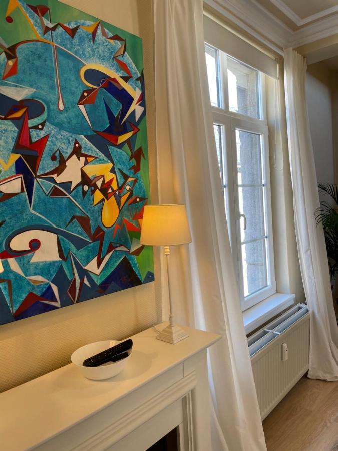 Апартаменты Le 25, Duplex Elegant Au Coeur Du Pietonnier Historique Намюр Экстерьер фото